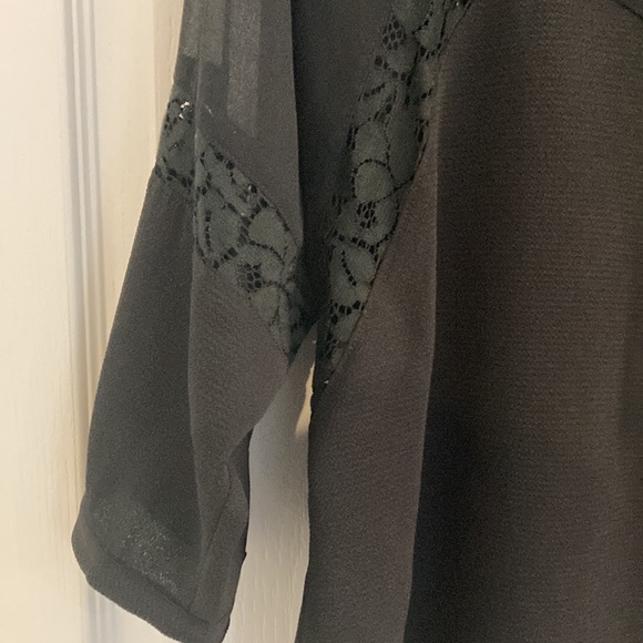 Blouse - Picture 4 of 6